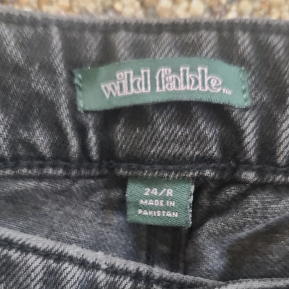 Wild Fable Mid-rise Baggy Skater Denim Pants, Size 24R - Picture 2 of 5